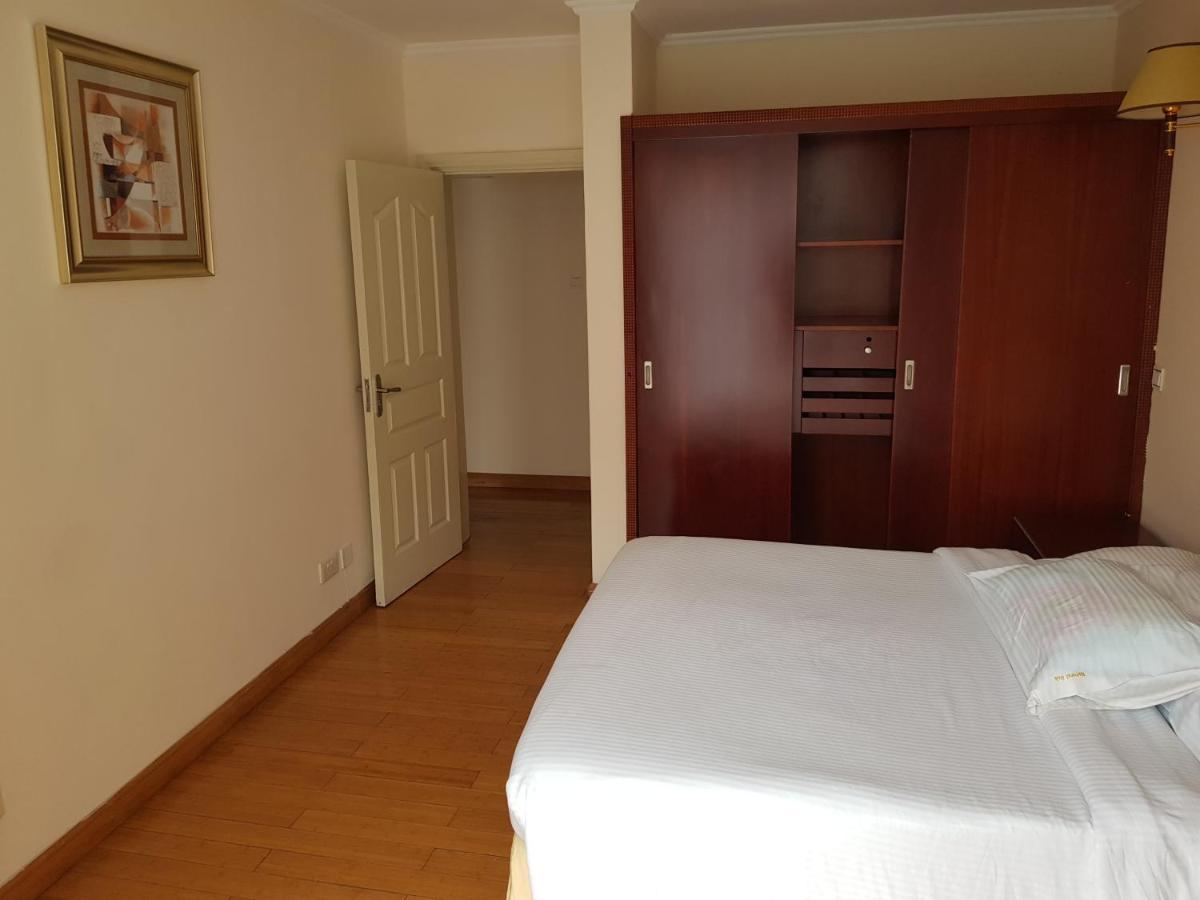 Natural Oak Apartments Nairobi Buitenkant foto