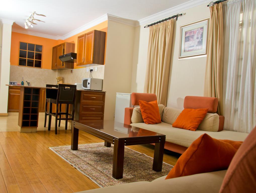 Natural Oak Apartments Nairobi Buitenkant foto