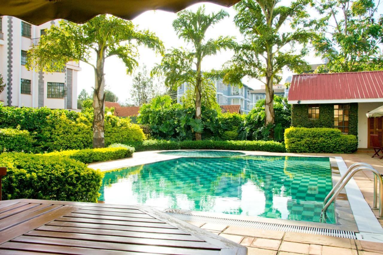 Natural Oak Apartments Nairobi Buitenkant foto
